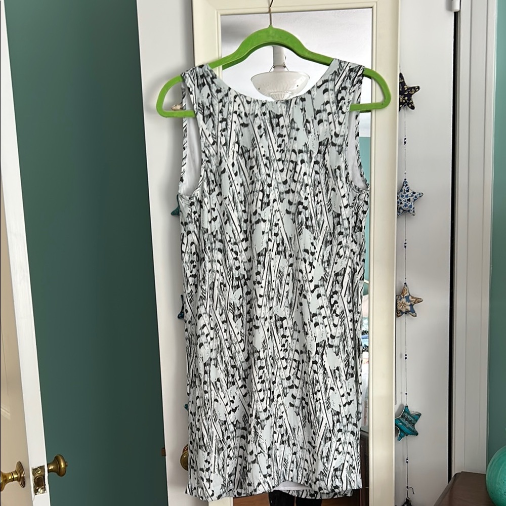 Tart Black and White Patterned Sleeveless Dress S